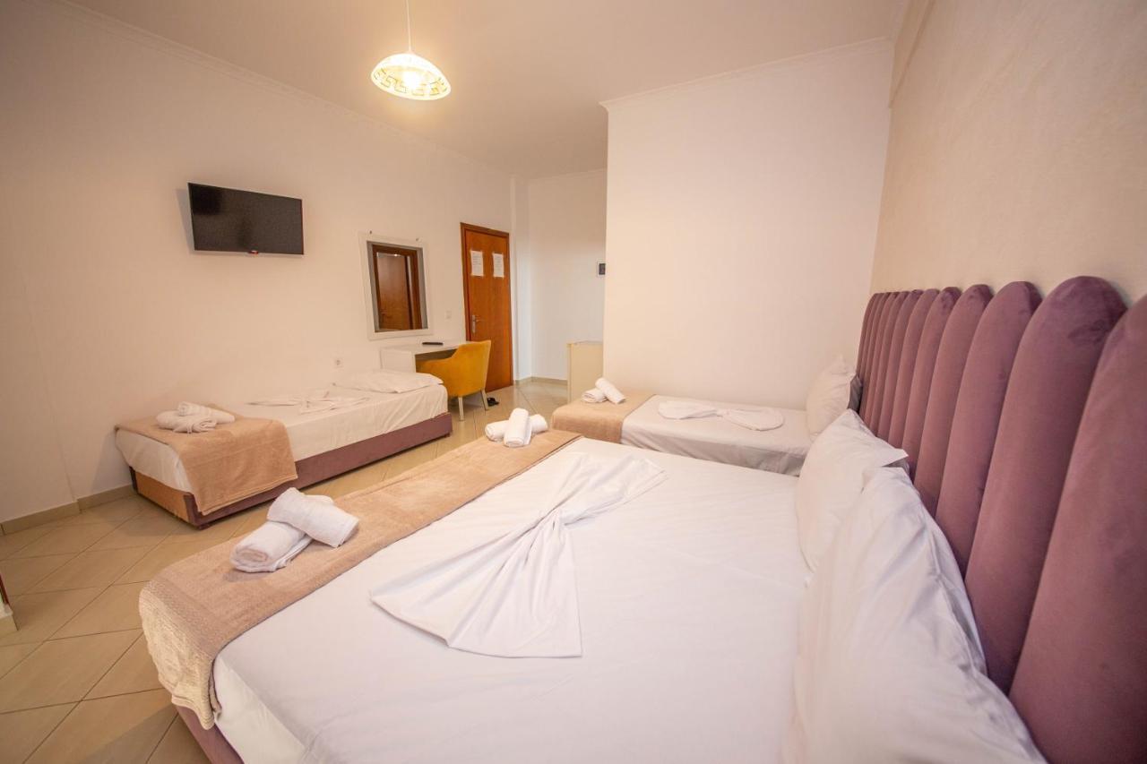 Hotel Keliani Sarandë Buitenkant foto