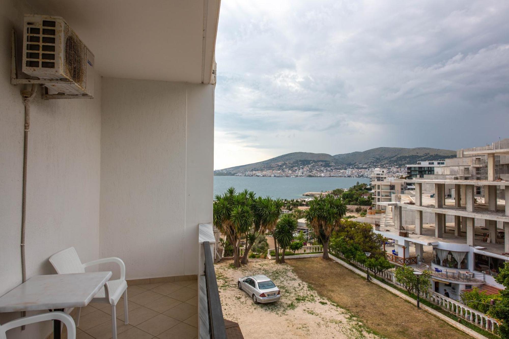 Hotel Keliani Sarandë Buitenkant foto